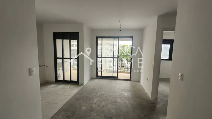 Foto 2 de Apartamento com 3 dormitórios à venda, 67 m² em Vila Anastácio