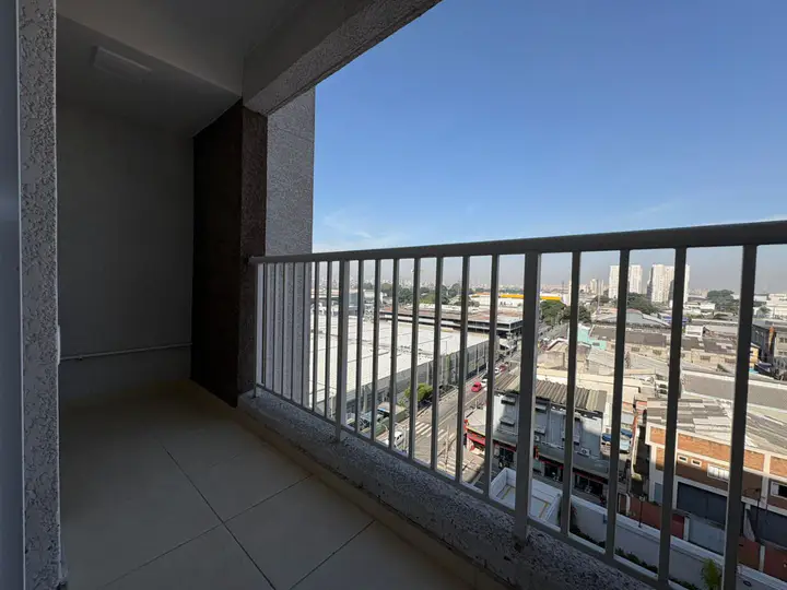 Apartamento com 2 dormitórios para alugar, 47 m² em Vila das Bandeiras — foto 1