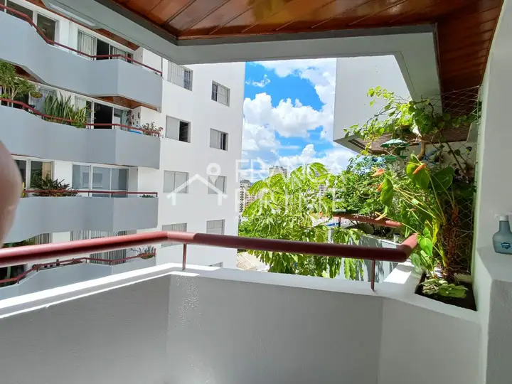 Foto 3 de Apartamento com 3 dormitórios à venda, 79 m² em Perdizes