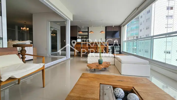 Foto 2 de Apartamento com 4 dormitórios à venda, 283 m² em Jardim das Perdizes