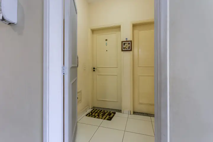 Foto 8 de Apartamento com 3 dormitórios à venda, 58 m² em Vila Inglesa