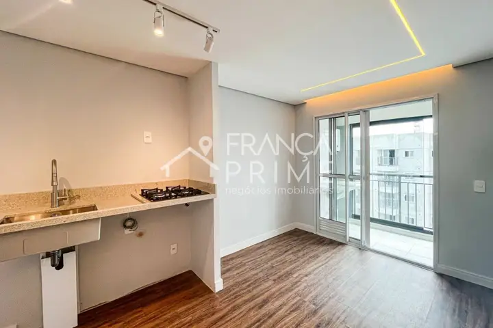 Foto 1 de Apartamento com 2 dormitórios à venda, 41 m² em Lapa