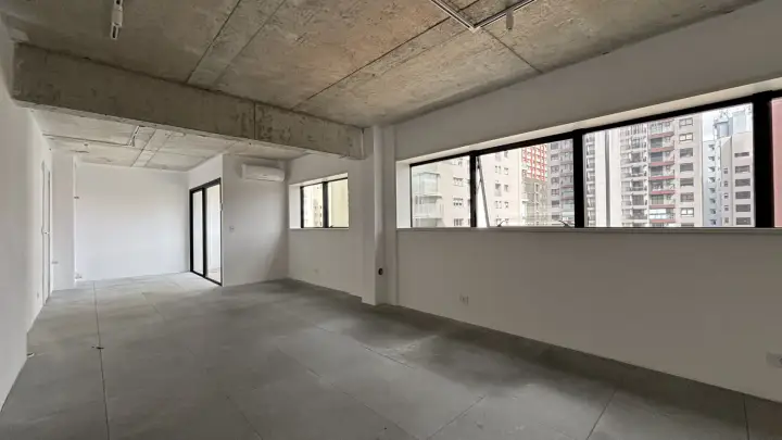 Sala comercial na Avenida Rebouças — foto 1