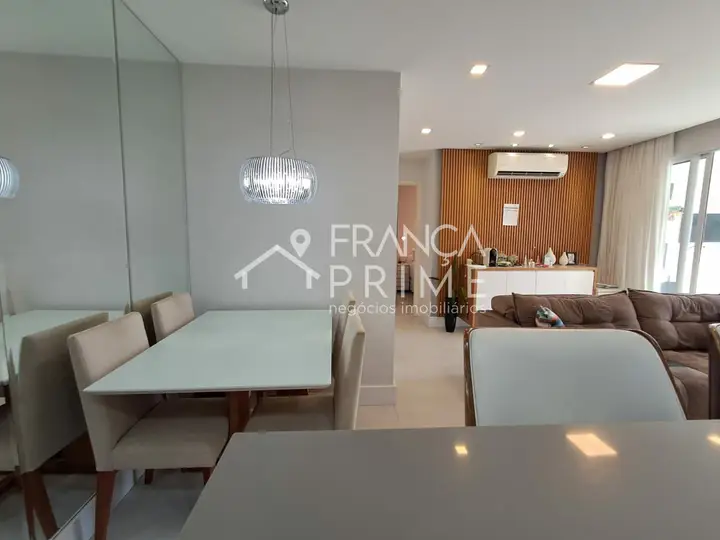 Foto 3 de Apartamento com 2 dormitórios à venda, 69 m² em Vila Anastácio