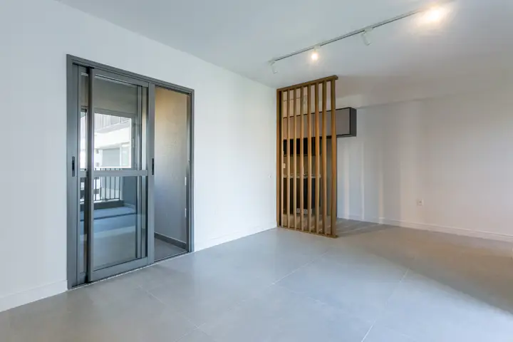 Foto 2 de Apartamento com 3 dormitórios à venda, 85 m² em Indianópolis