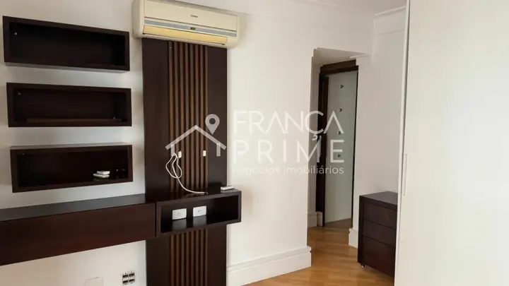 Foto 3 de Apartamento com 3 dormitórios à venda ou para alugar, 173 m² em Perdizes