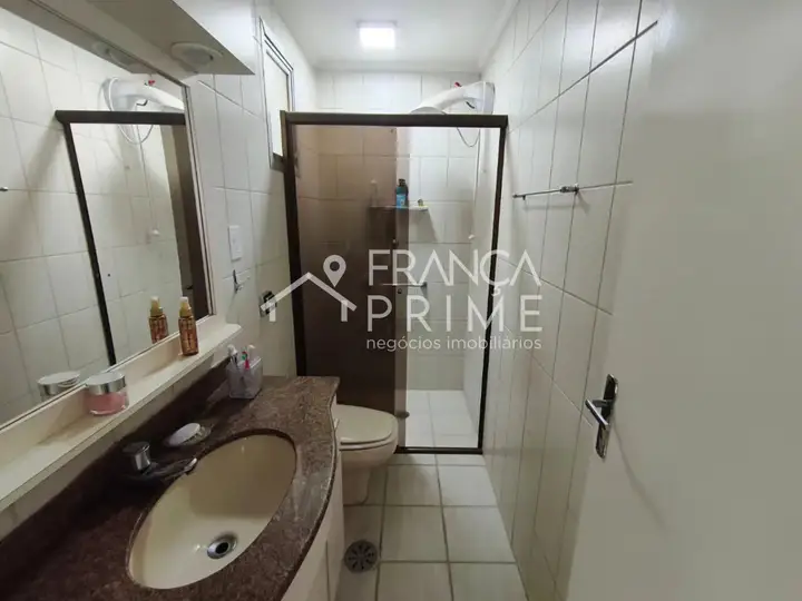 Foto 2 de Apartamento com 3 dormitórios à venda, 218 m² em Alto da Lapa