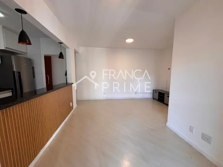 Foto 3 de Apartamento com 2 dormitórios para alugar, 60 m² em Jardim Íris
