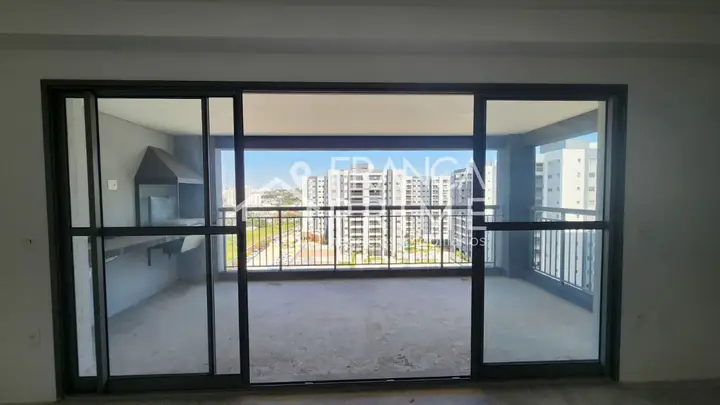 Foto 3 de Apartamento com 3 dormitórios à venda, 152 m² em City América