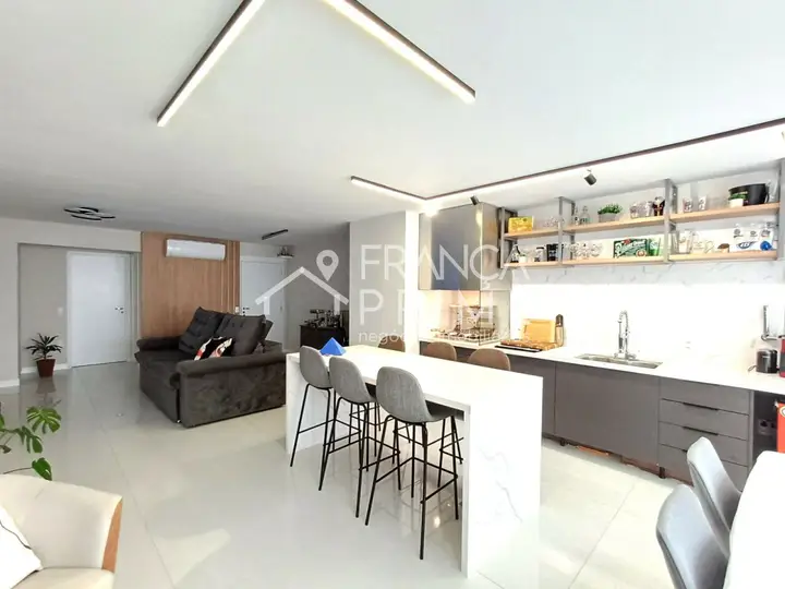 Foto 2 de Apartamento com 3 dormitórios à venda, 132 m² em Vila Romana