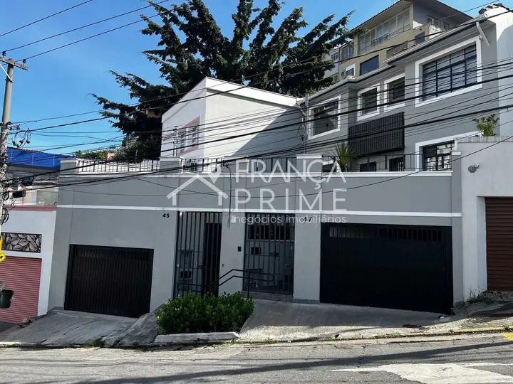 Sobrado com 4 dormitórios para alugar, 225 m² em Perdizes — foto 1