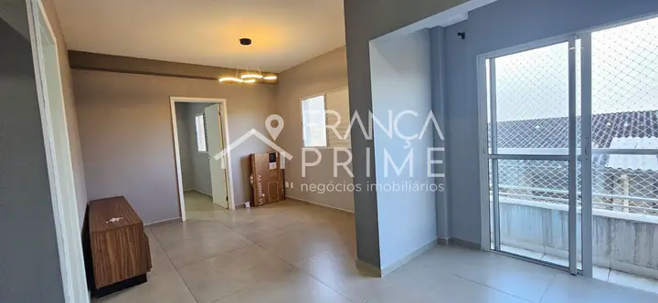 Apartamento com 1 dormitório para alugar, 58 m² em Jardim Marilu — foto 1