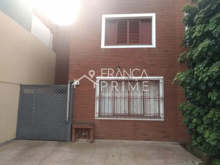 Foto 1 de Sobrado com 3 dormitórios à venda, 187 m² em Vila Anastácio