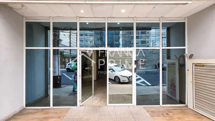 Foto 3 de Apartamento à venda ou para alugar, 2256 m² em Liberdade
