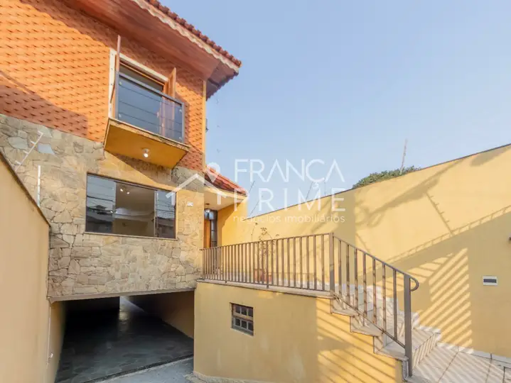 Foto 2 de Sobrado com 3 dormitórios à venda, 247 m² em Vila Pirituba