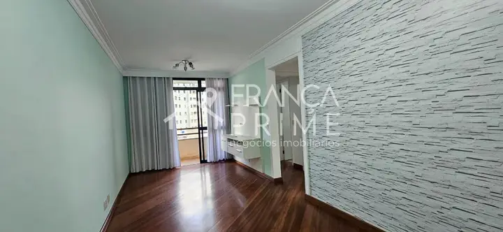Foto 2 de Apartamento com 2 dormitórios à venda, 64 m² em Vila Pereira Cerca