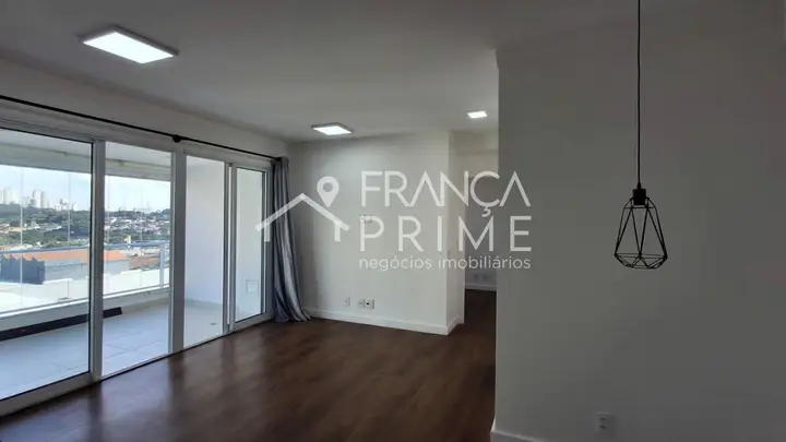 Foto 3 de Apartamento com 2 dormitórios à venda ou para alugar, 69 m² em Vila Anastácio