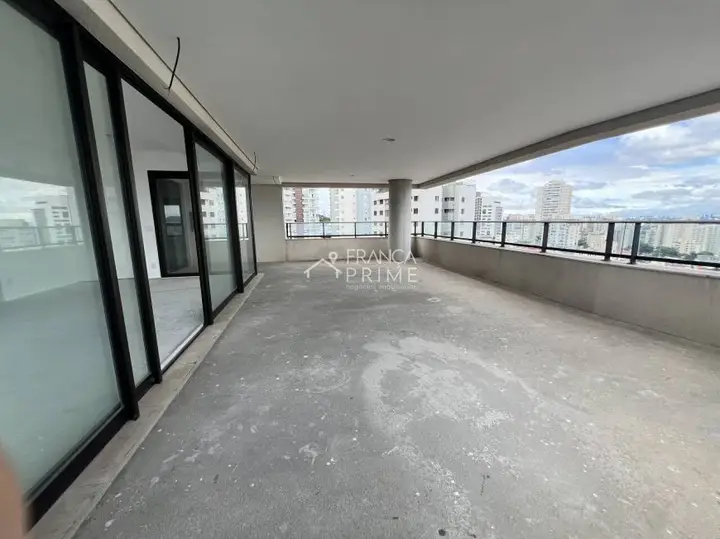 Foto 1 de Apartamento com 3 dormitórios à venda, 218 m² em Alto da Lapa