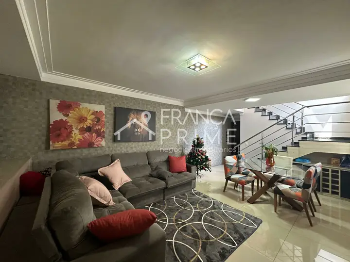Foto 1 de Sobrado com 5 dormitórios à venda, 180 m² em Vila Barreto
