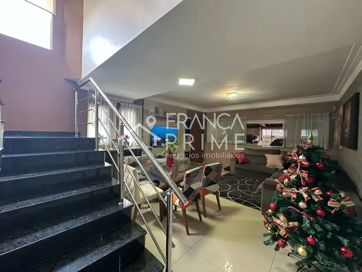 Foto 2 de Sobrado com 5 dormitórios à venda, 180 m² em Vila Barreto