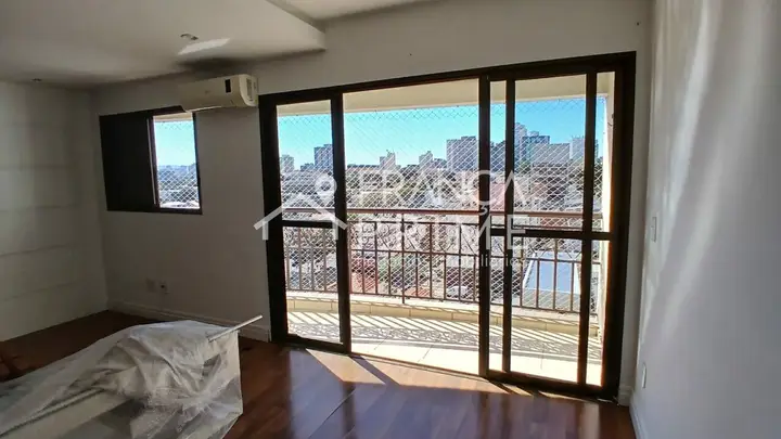 Foto 3 de Apartamento com 2 dormitórios à venda, 92 m² em Lapa