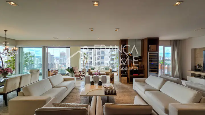 Foto 1 de Apartamento com 4 dormitórios à venda, 300 m² em Perdizes