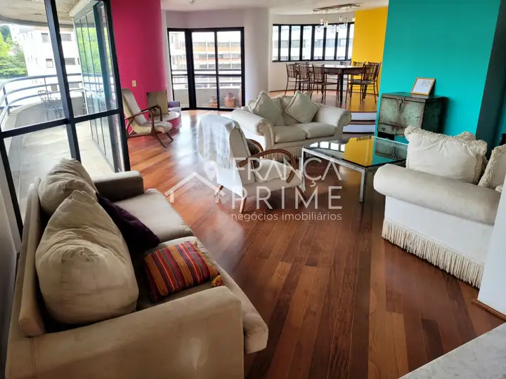 Foto 3 de Apartamento com 3 dormitórios à venda, 220 m² em Perdizes
