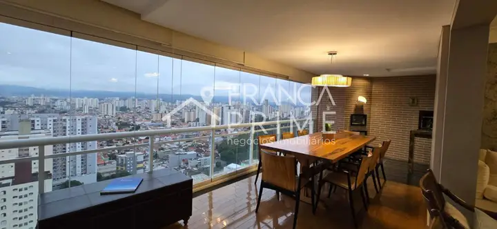 Foto 1 de Apartamento com 3 dormitórios à venda, 200 m² em Santa Teresinha