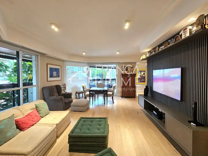 Foto 1 de Apartamento com 3 dormitórios à venda, 176 m² em Jardim Paulista
