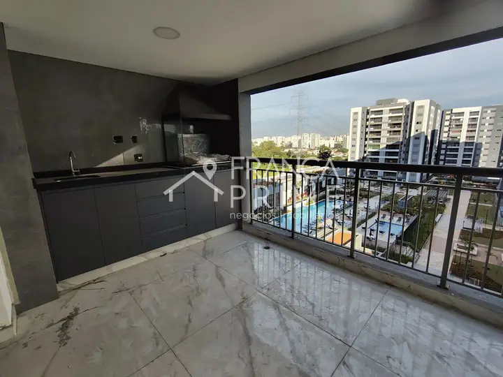 Foto 2 de Apartamento com 3 dormitórios à venda, 136 m² em City América