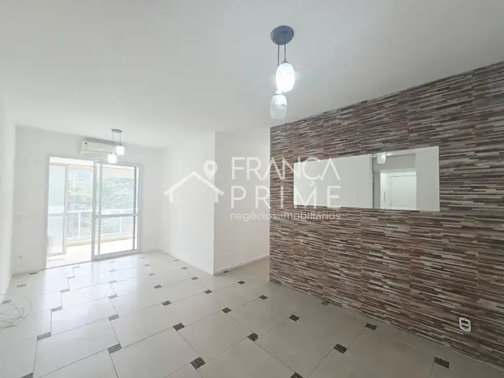 Apartamento com 3 dormitórios à venda ou para alugar, 87 m² em Vila Anastácio — foto 1