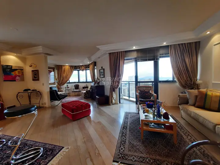 Foto 2 de Apartamento com 4 dormitórios à venda, 192 m² em Perdizes