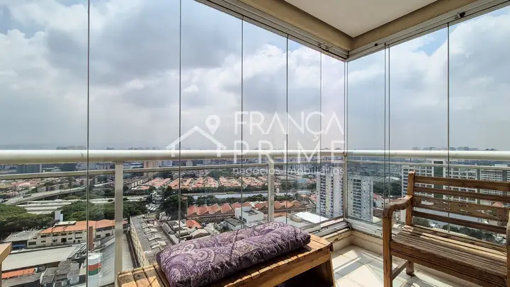 Foto 3 de Apartamento com 3 dormitórios à venda, 162 m² em Lapa