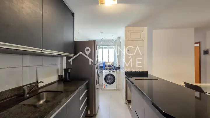 Foto 3 de Apartamento com 3 dormitórios à venda, 84 m² em Pompeia