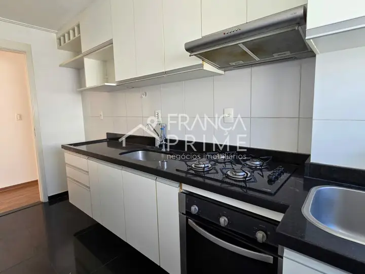 Foto 2 de Apartamento com 2 dormitórios à venda, 44 m² em Água Branca