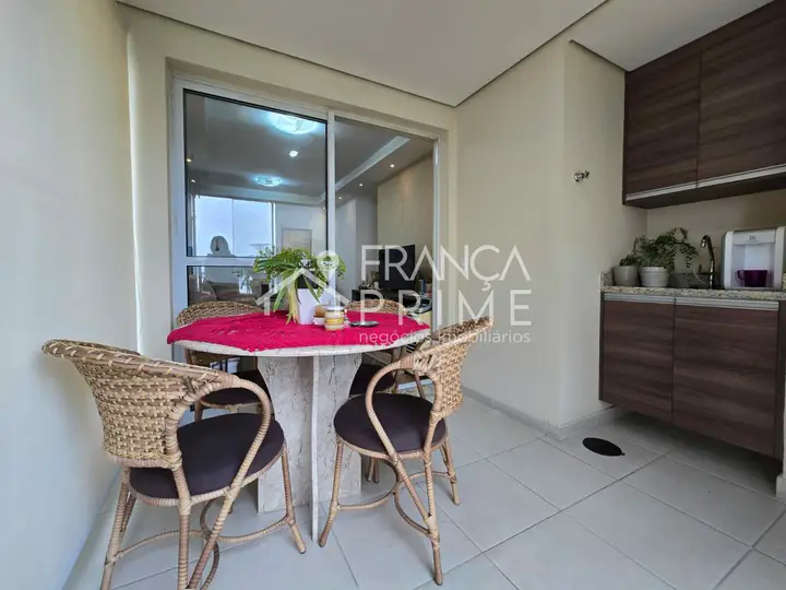 Foto 1 de Apartamento com 2 dormitórios à venda, 66 m² em Barra Funda