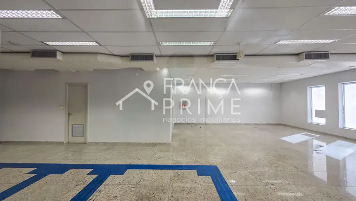 Foto 3 de Apartamento para alugar, 592 m² em Vila Ida