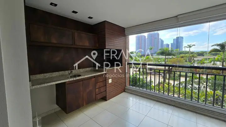 Foto 2 de Apartamento com 3 dormitórios à venda ou para alugar, 168 m² em Água Branca
