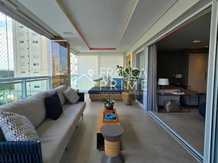 Foto 3 de Apartamento com 3 dormitórios à venda, 202 m² em Jardim das Perdizes