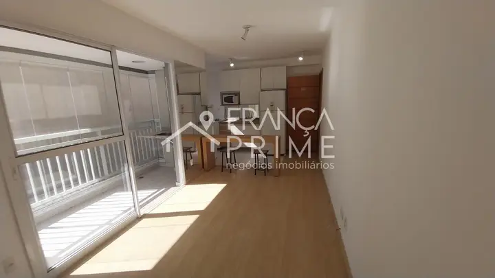 Foto 2 de Apartamento com 1 dormitório para alugar, 43 m² em Perdizes