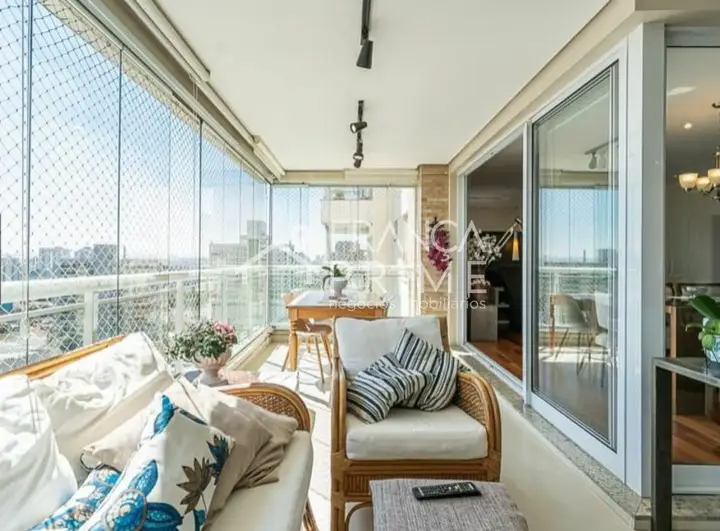 Foto 3 de Apartamento com 3 dormitórios à venda, 162 m² em Lapa